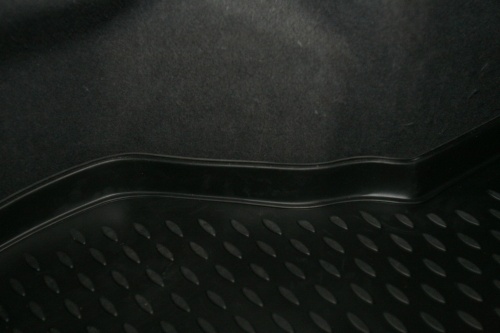 Модельный коврик в багажник для Toyota Caldina 1997-2002 фото 3