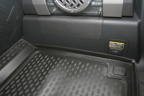 Модельный коврик в багажник для Toyota FJ Cruiser 2006-2018 фото 3