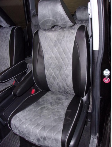 Чехлы для Honda Stepwgn 2009-2015, на передних сидениях подголовники аркой, комплект на 3 ряда сидений фото 2
