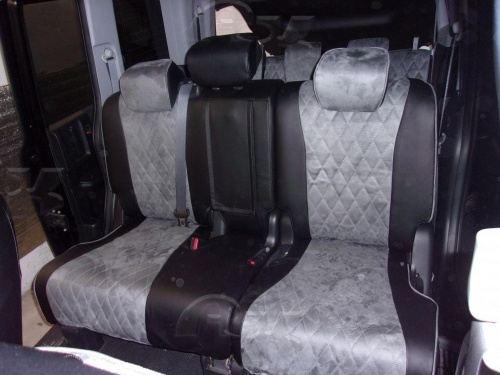 Чехлы для Honda Stepwgn 2009-2015, на передних сидениях подголовники аркой, комплект на 3 ряда сидений фото 4