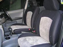 Чехлы для Mazda Demio 2002-2007, подголовники второго ряда слитны со спинкой