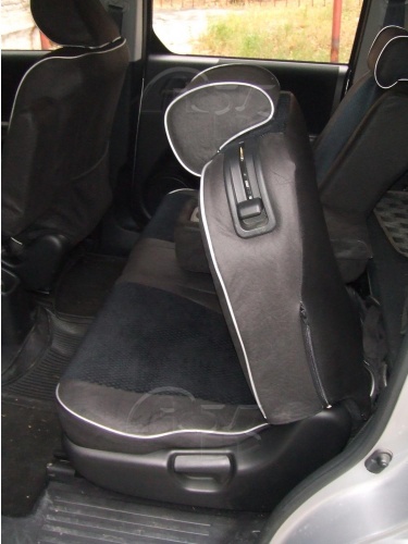 Чехлы для Honda Crossroad / Honda Stream 2006-2014, спинка второго ряда имеет деление 40/20/40, комплект на 2 ряда сидений фото 3