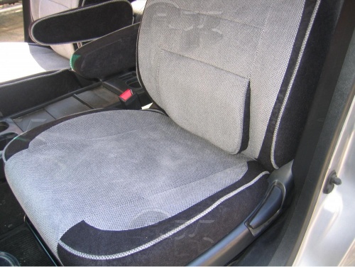 Чехлы для Honda CR-V 2004-2006 (рестайл, кузов: RD6, RD7), на передних сидениях подголовники аркой, ПРАВЫЙ РУЛЬ фото 3