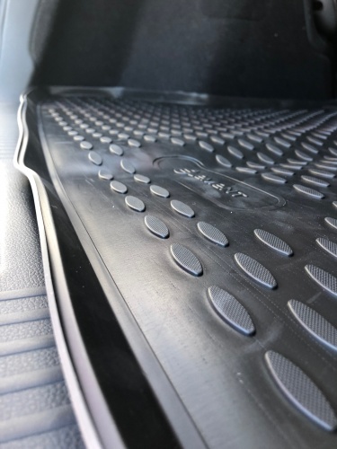 Модельный коврик в багажник для Honda Vezel 2013-2021 фото 2