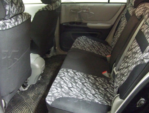 Чехлы для Toyota Kluger / Toyota Highlander 2001-2003, второй ряд с делением 60/40 фото 2