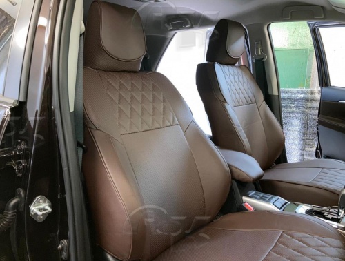 Чехлы для Toyota Fortuner с 2015, комплект на 2 ряда сидений фото 2