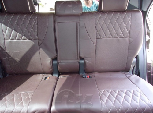 Чехлы для Toyota Fortuner с 2015, комплект на 2 ряда сидений фото 4