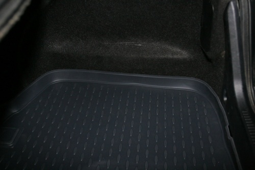 Модельный коврик в багажник для Toyota Crown 1999-2003 фото 4