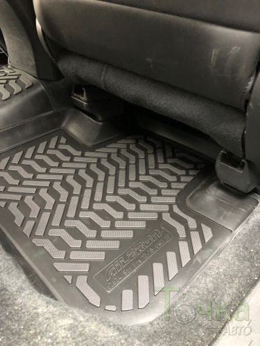 Модельные коврики в салон для Subaru Forester 2012-2018 Правый руль фото 9