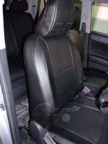 Чехлы для Toyota Corolla Rumion 2007-2015, комплектация с делением второго ряда сидений 60/40 фото 2